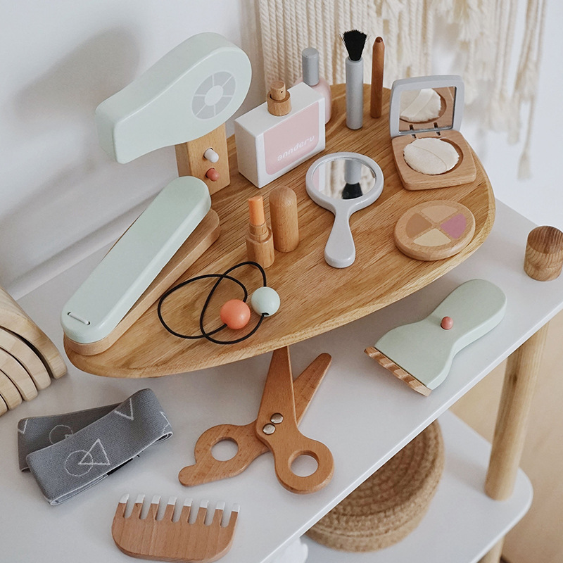 Nieuwe kinderen houten simulat - Beauty Makeup Games Free recensie en prijs